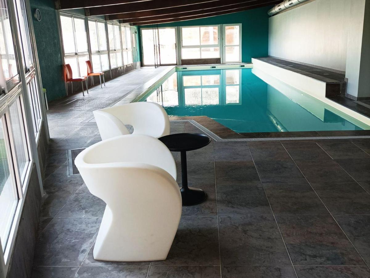 Studio 4 Personnes Avec Piscine Et Sauna - Residence Chateau Des Magnans - Jausiers - Fr-1-165B-45 Dış mekan fotoğraf
