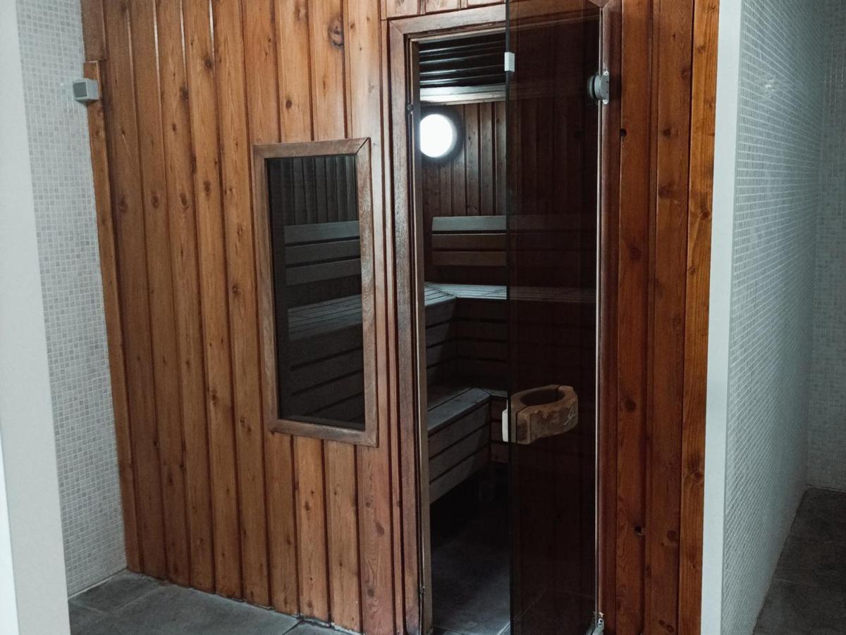 Studio 4 Personnes Avec Piscine Et Sauna - Residence Chateau Des Magnans - Jausiers - Fr-1-165B-45 Dış mekan fotoğraf
